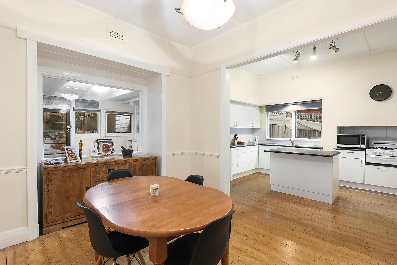 23 Somerset Road, Glen Iris, VIC