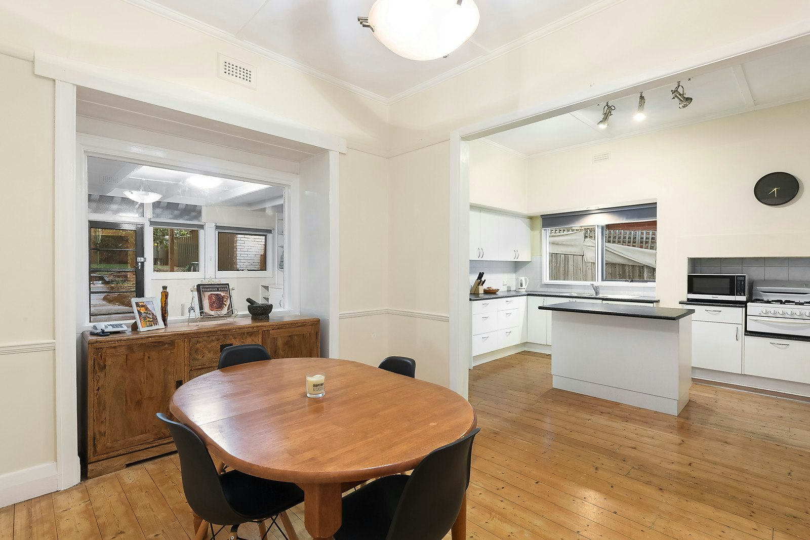 23 Somerset Road, Glen Iris, VIC