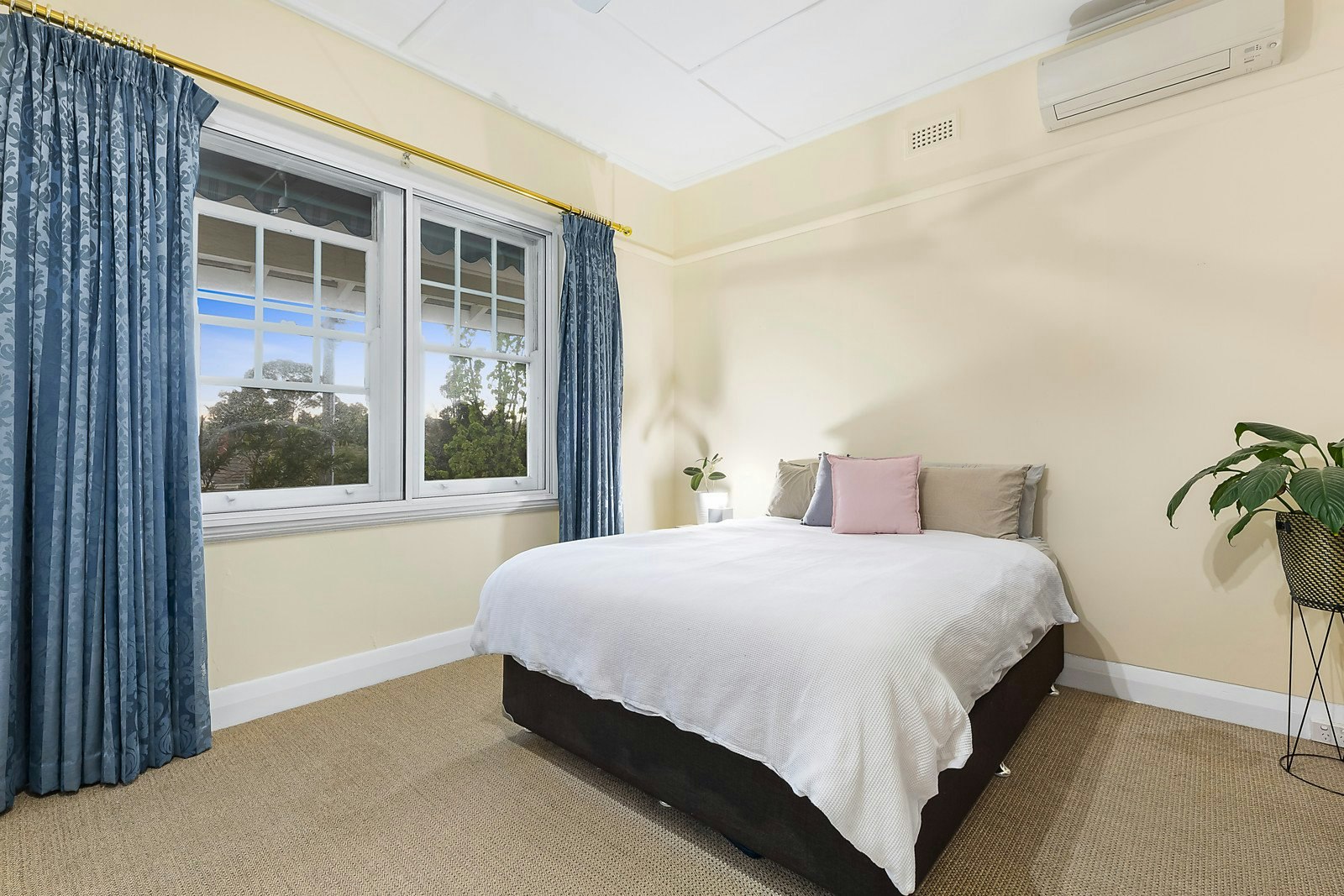 23 Somerset Road, Glen Iris, VIC