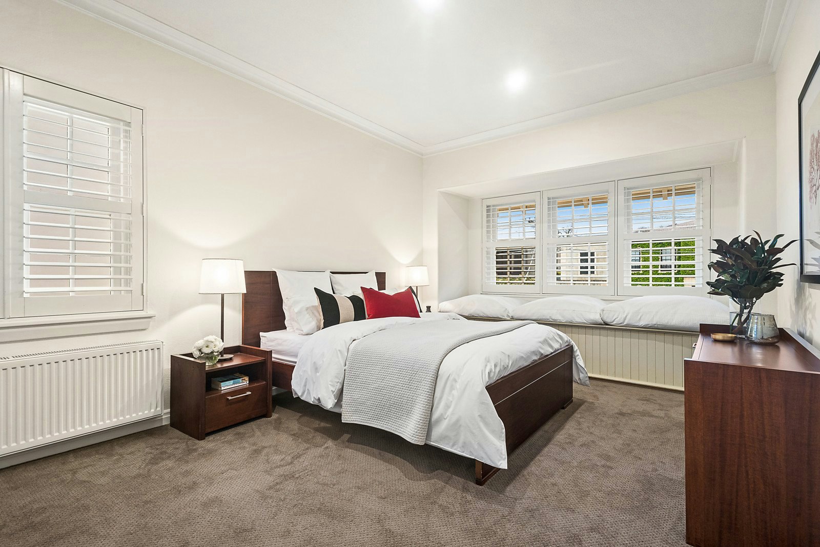 7 Stonnington Place, Toorak, VIC