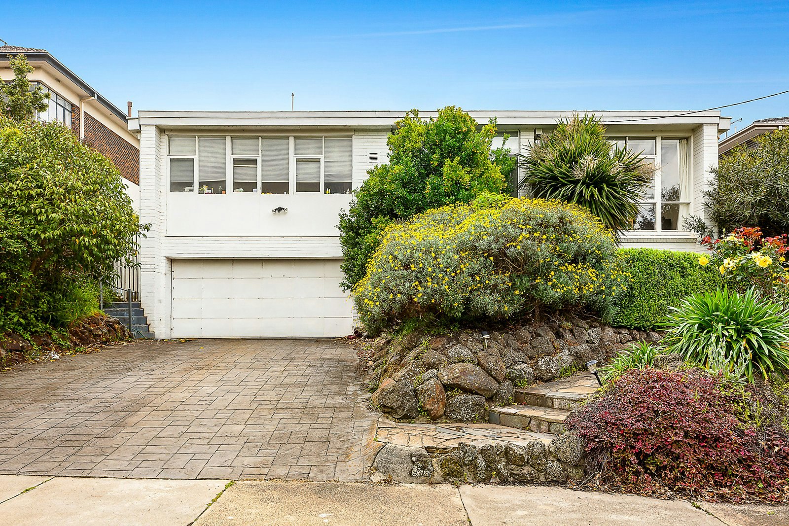 8A Westbourne Grove, Camberwell, VIC