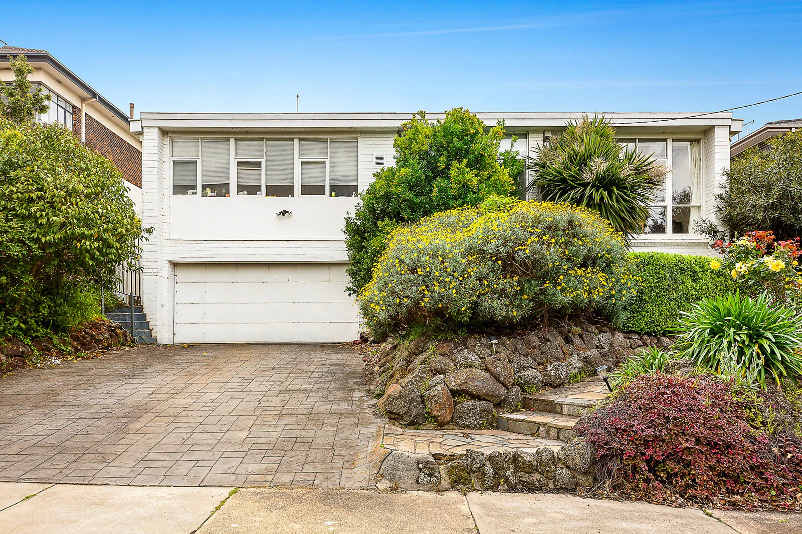 8A Westbourne Grove, Camberwell, VIC