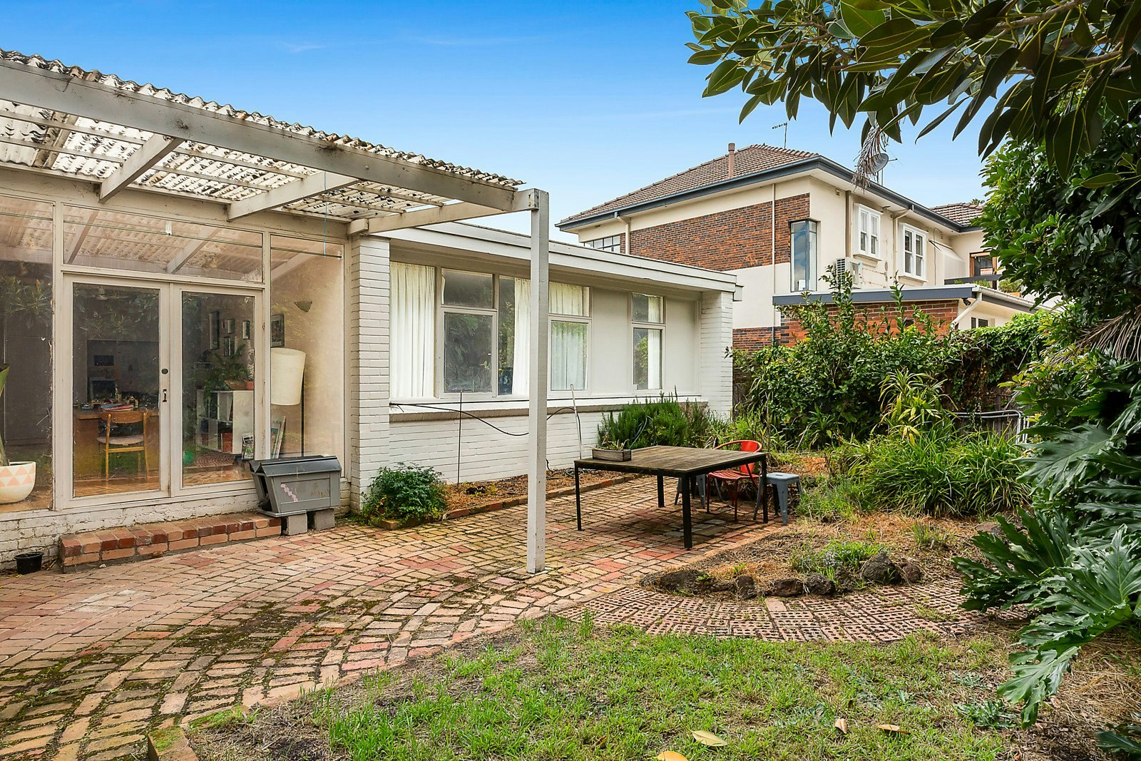 8A Westbourne Grove, Camberwell, VIC