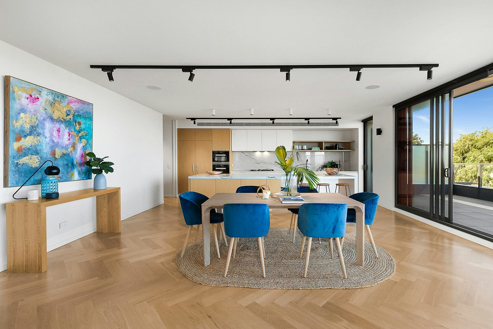 Penthouse - 18/495 Balcombe Road, Beaumaris, VIC