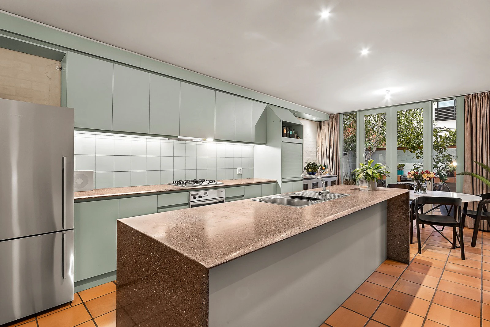 26 Dundas Place, Albert Park, VIC