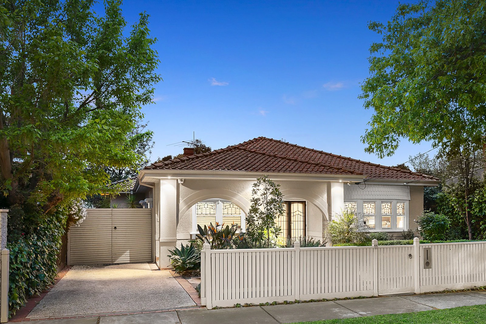 11 Berrima Avenue, Malvern East, VIC