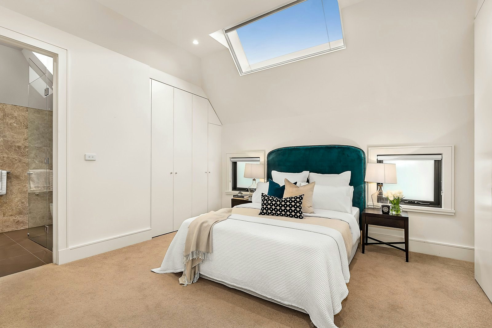 202/17 Somers Avenue, Malvern, VIC