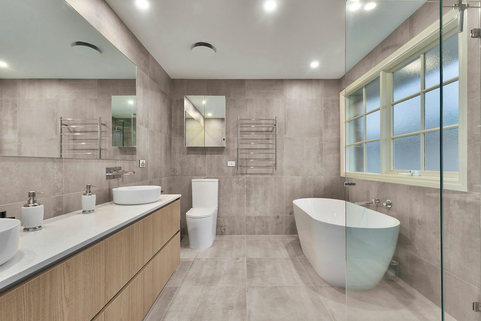 1/17 Robinson Street, Brighton East, VIC