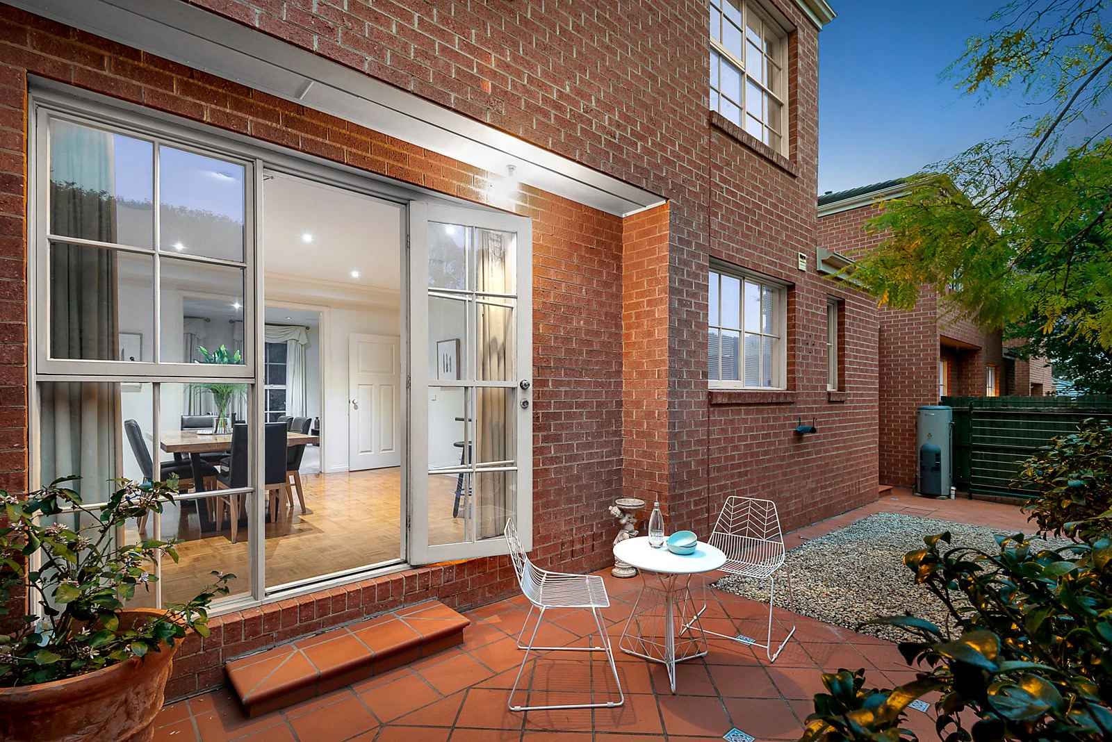 2/15 Scott Grove, Glen Iris, VIC