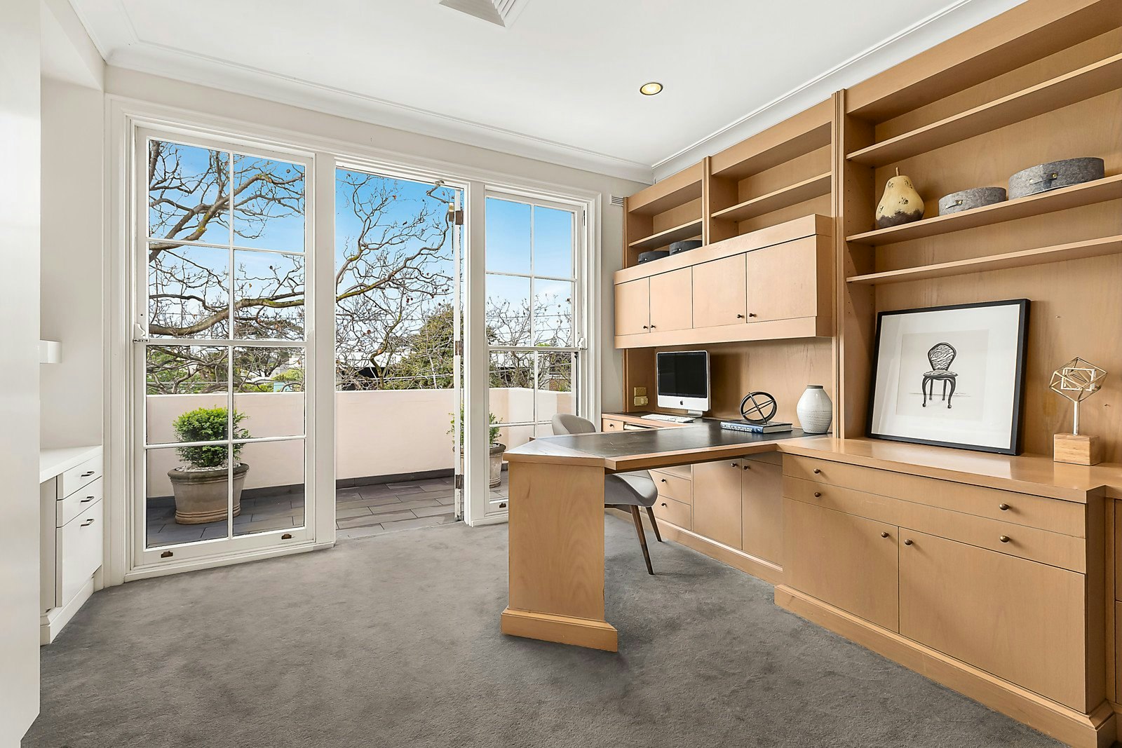 2B Kinane Street, Brighton, VIC