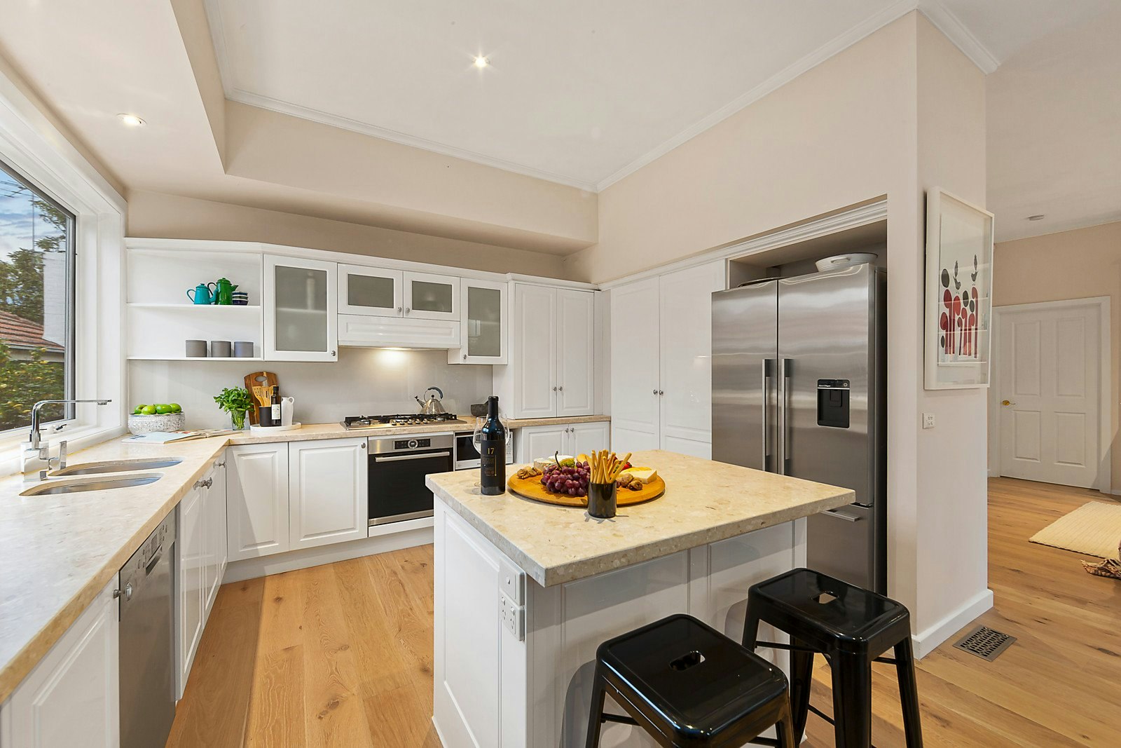 17 Mont Iris Avenue, Glen Iris, VIC