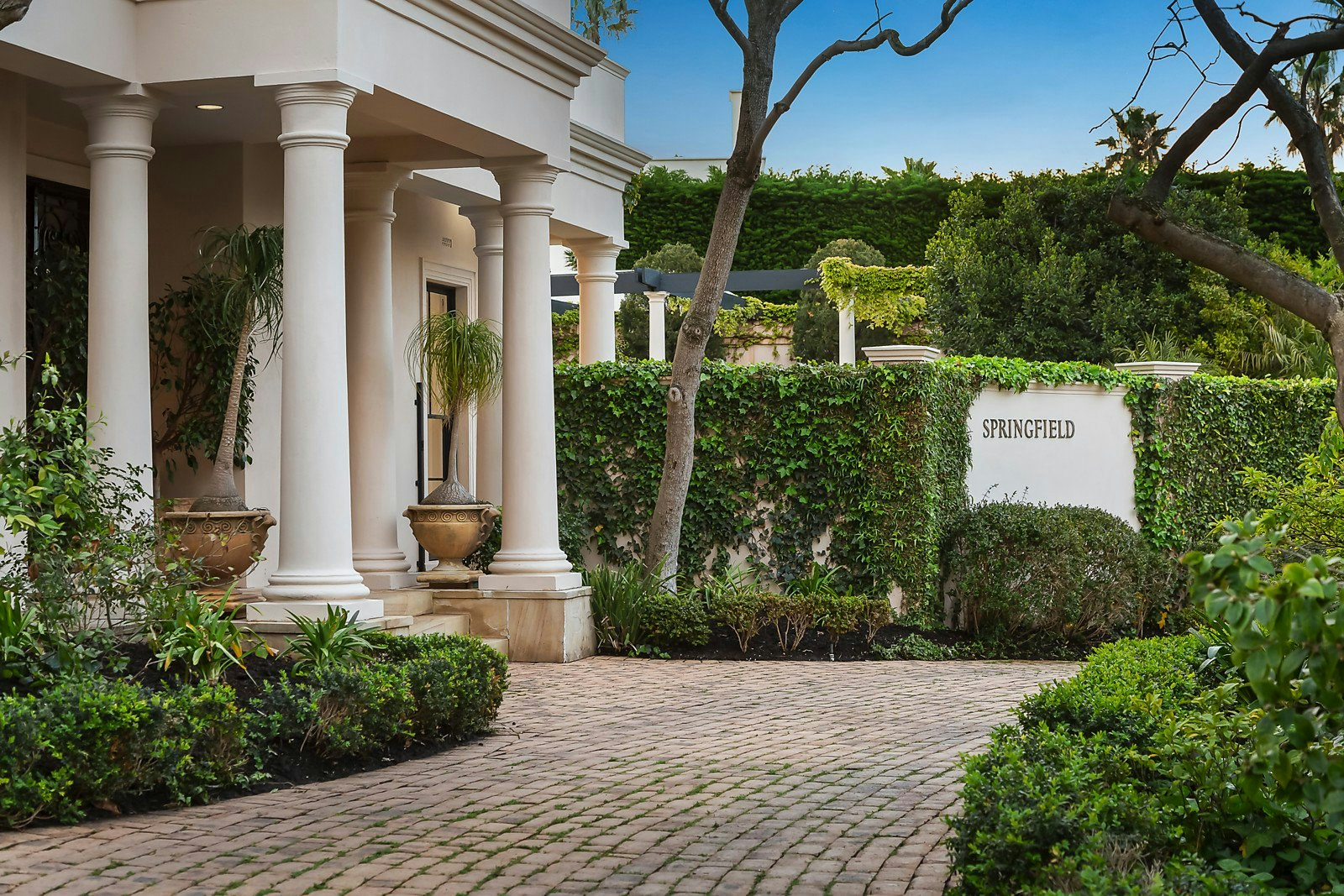 2B Kinane Street, Brighton, VIC