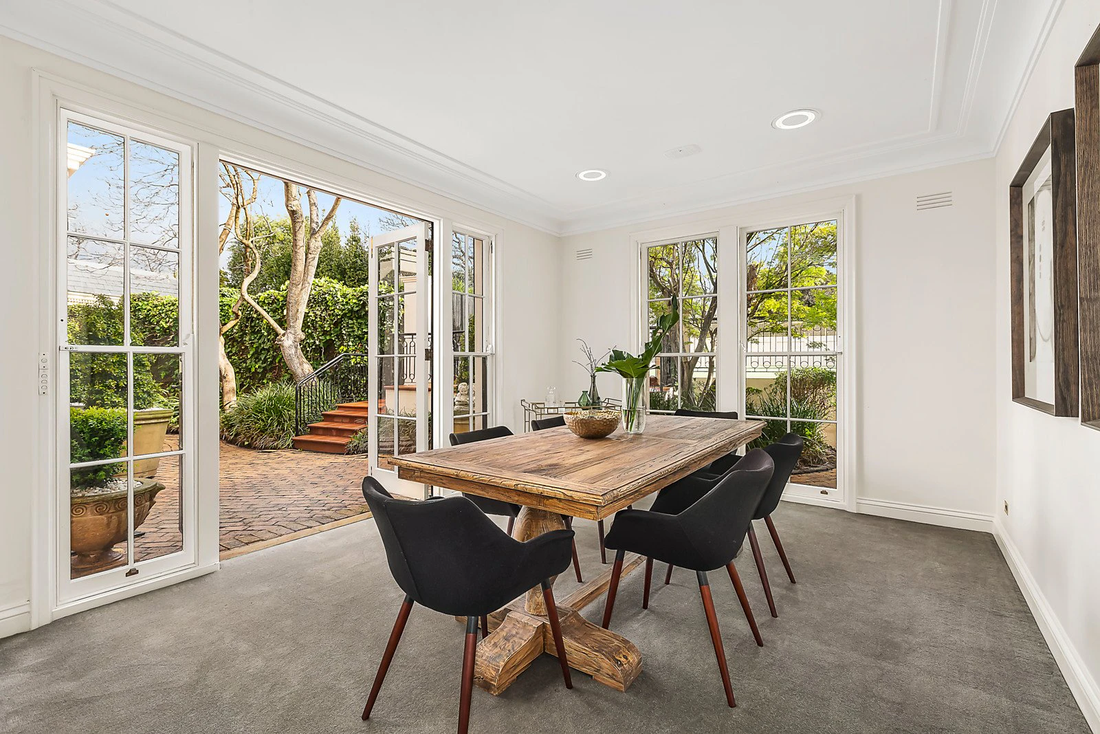 2B Kinane Street, Brighton, VIC