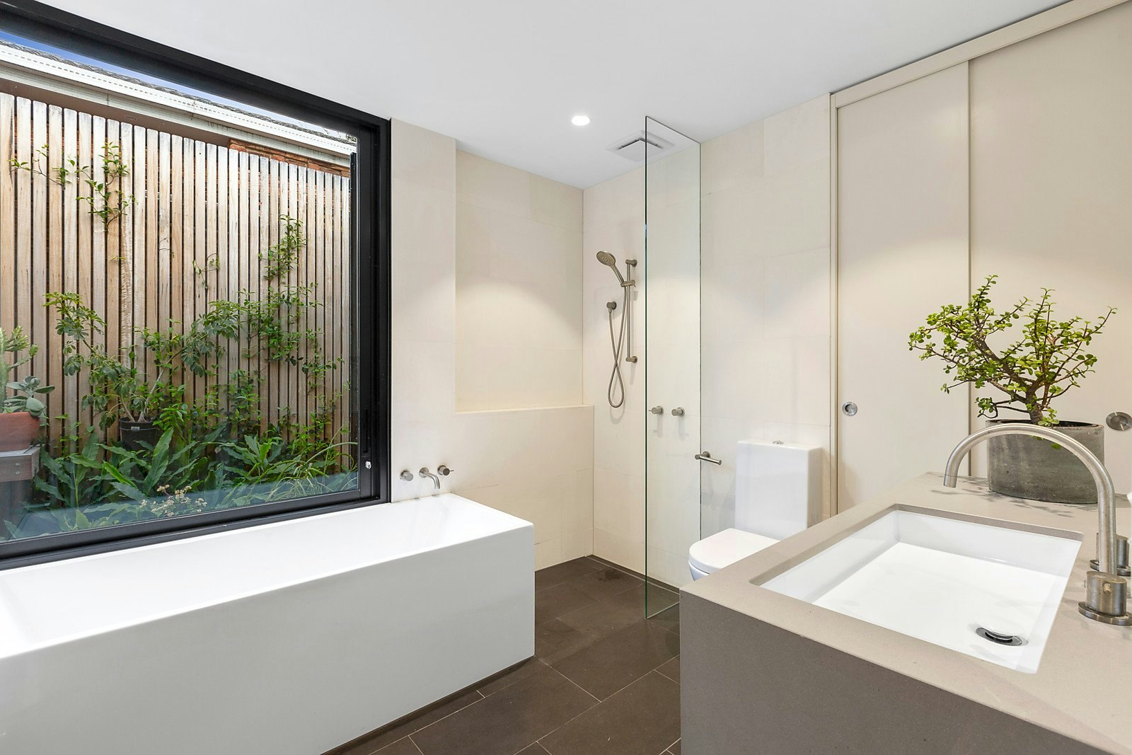 14 Cromer Road, Beaumaris, VIC