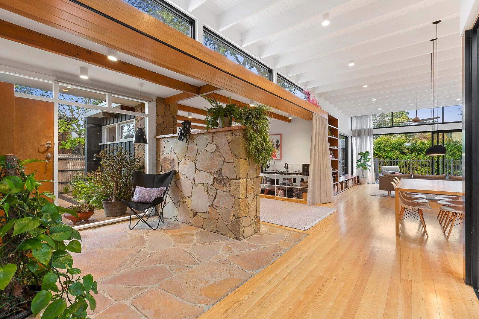 14 Cromer Road, Beaumaris, VIC