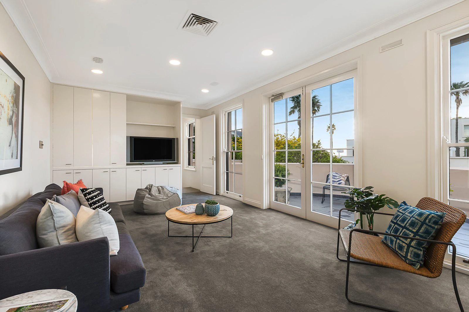2B Kinane Street, Brighton, VIC