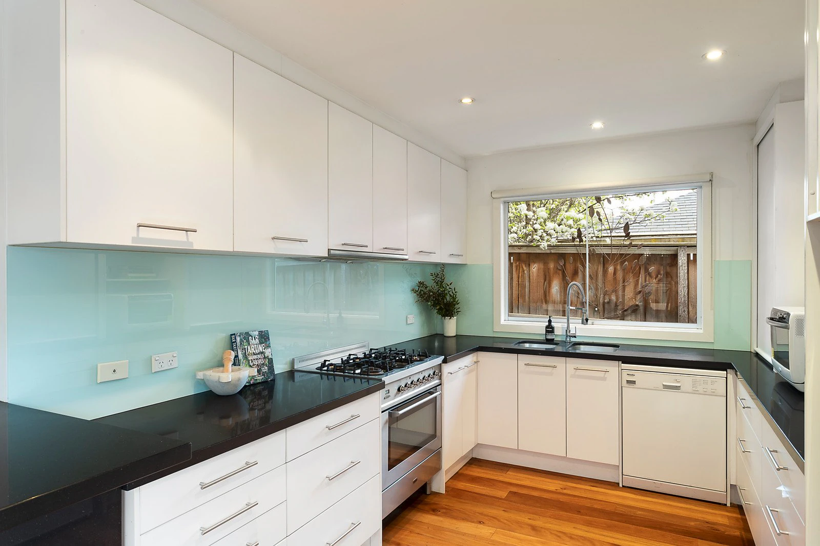 4 Anderson Street, Malvern East, VIC