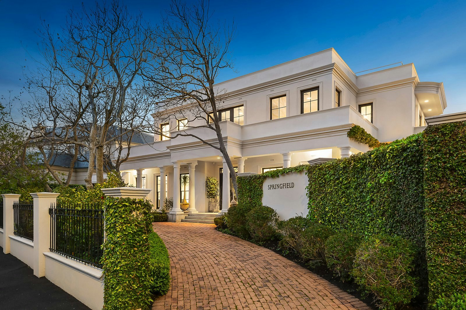 2B Kinane Street, Brighton, VIC