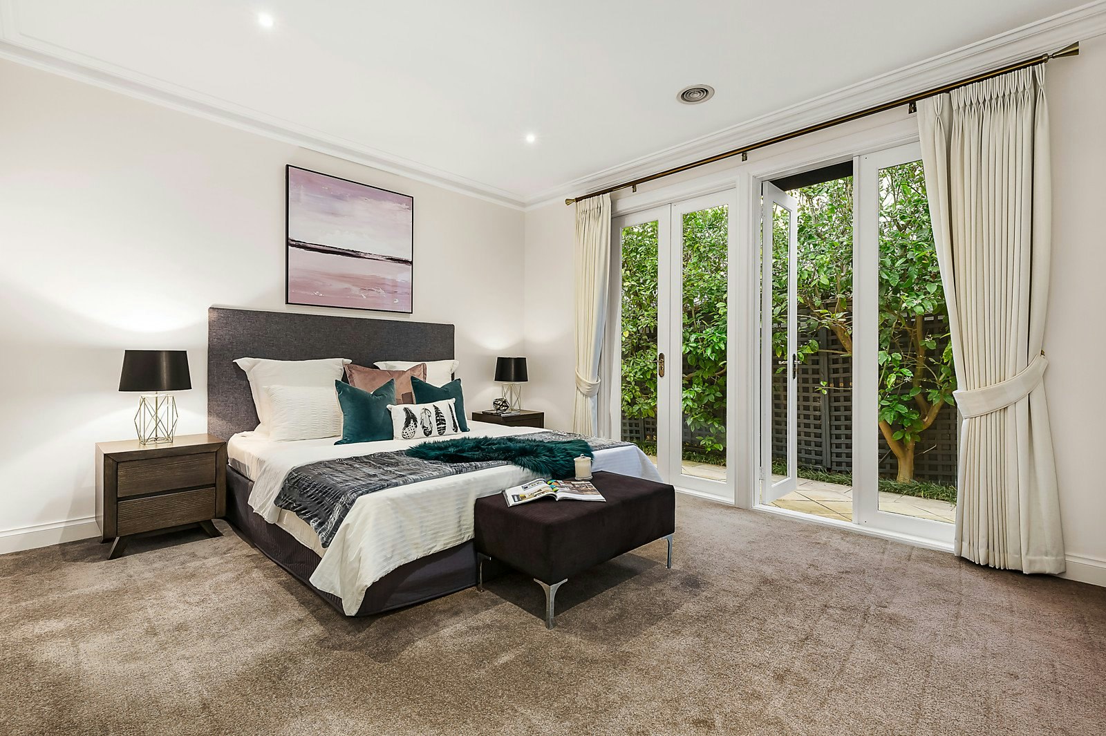 2/422 St Kilda Street, Brighton, VIC