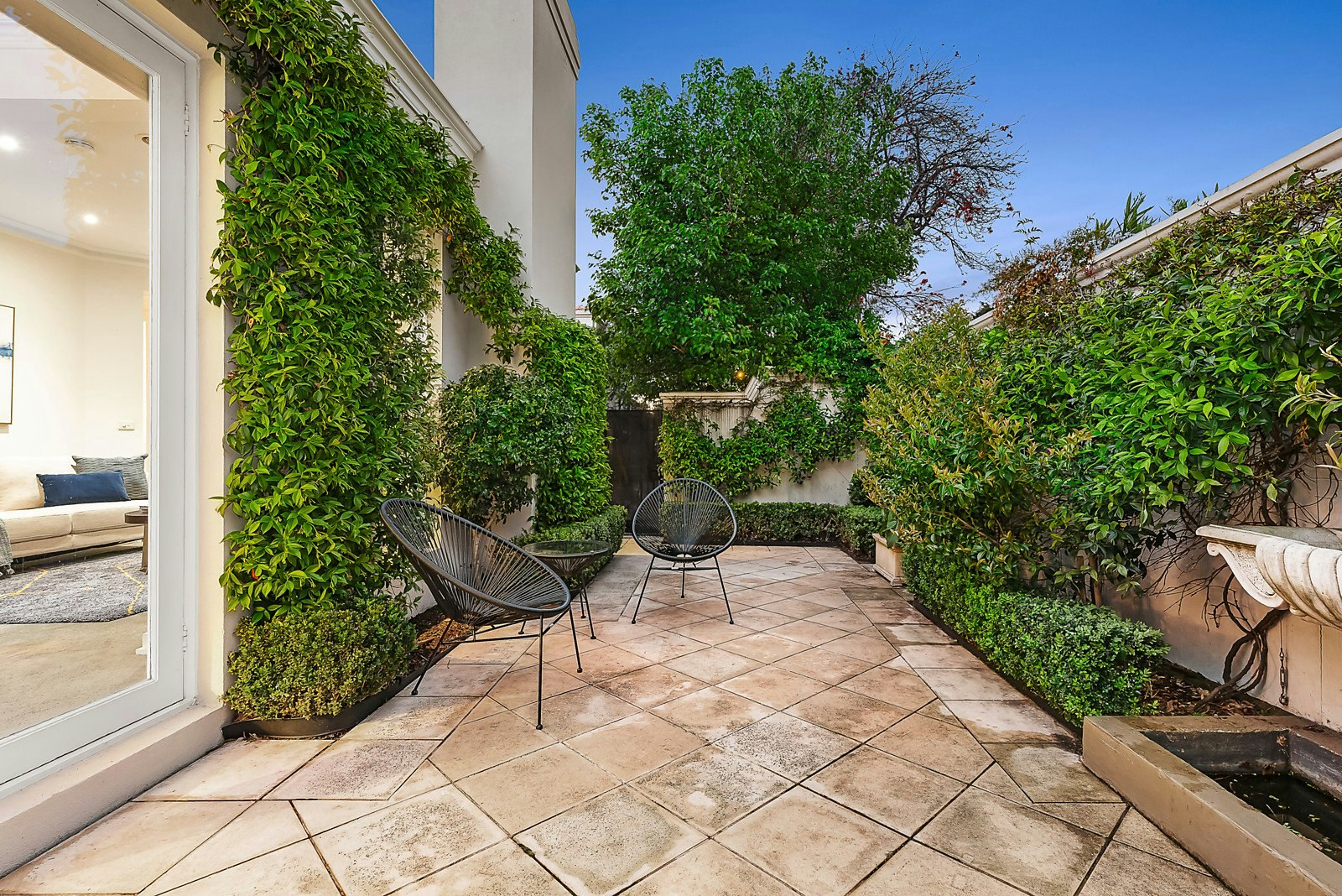 2/422 St Kilda Street, Brighton, VIC