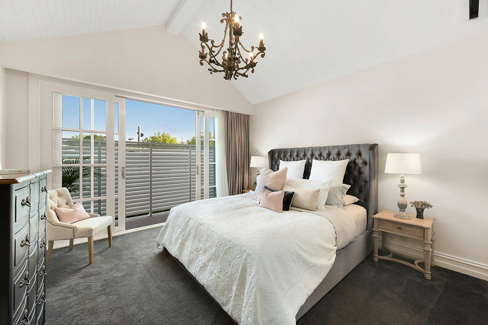 243 Bridport Street West, Albert Park, VIC