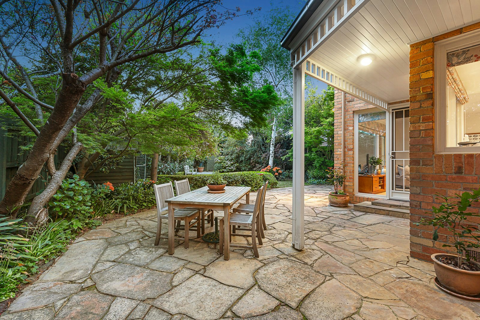 42 Mountain View Road, Balwyn North, VIC