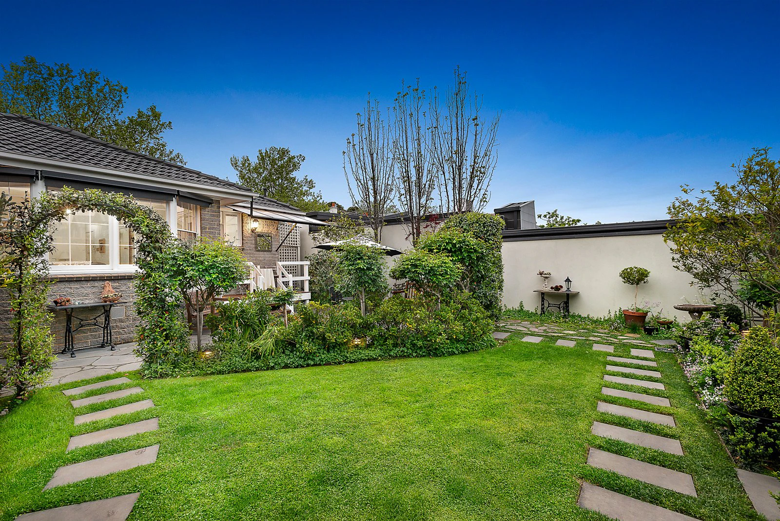 12 Cressy Street, Malvern, VIC