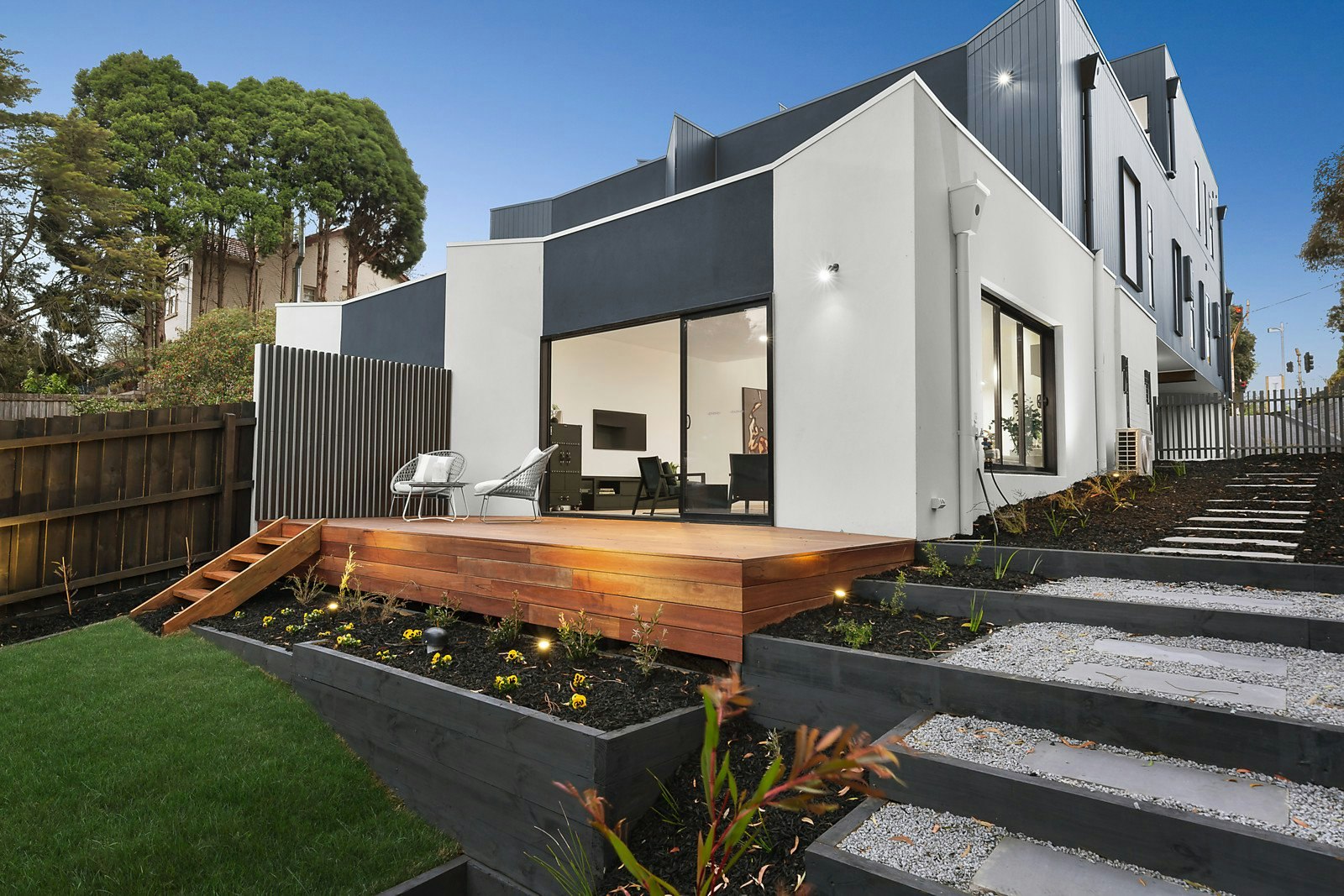 1 The Boulevard, Balwyn North, VIC