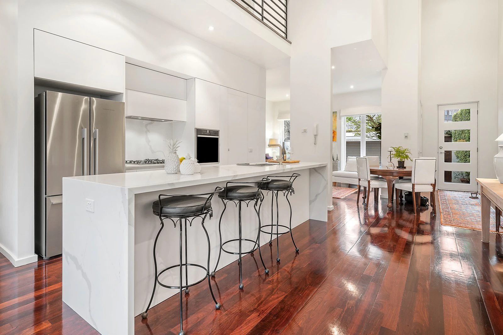 21 Carter Street, Albert Park, VIC
