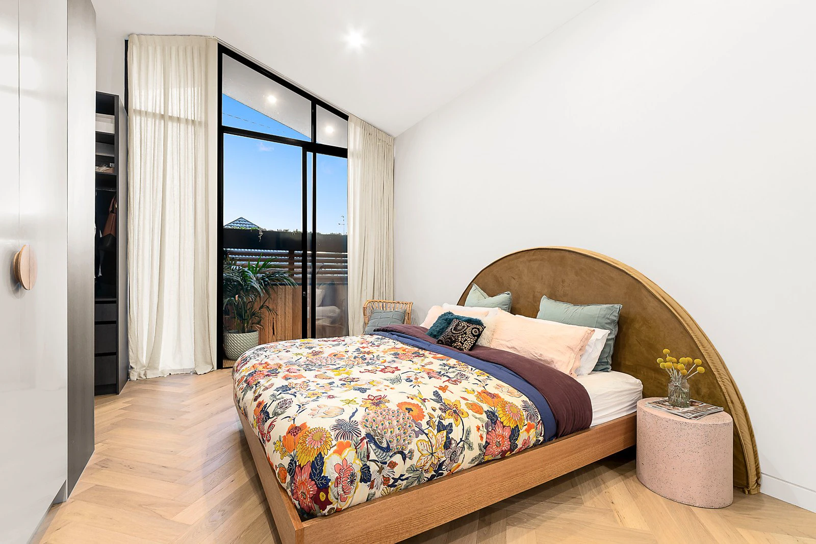 26 Danks Street, Albert Park, VIC