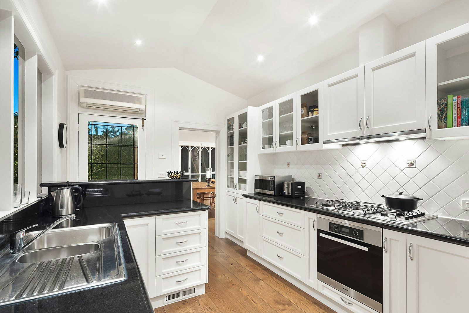 62 Wentworth Avenue, Canterbury, VIC