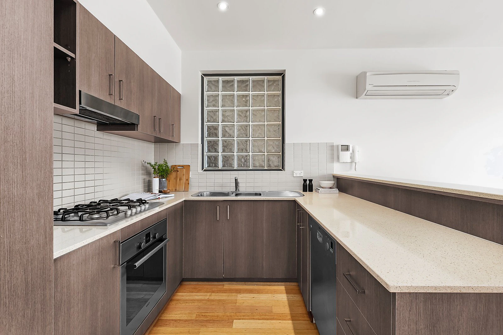 1/9 Waltham Street, Sandringham, VIC
