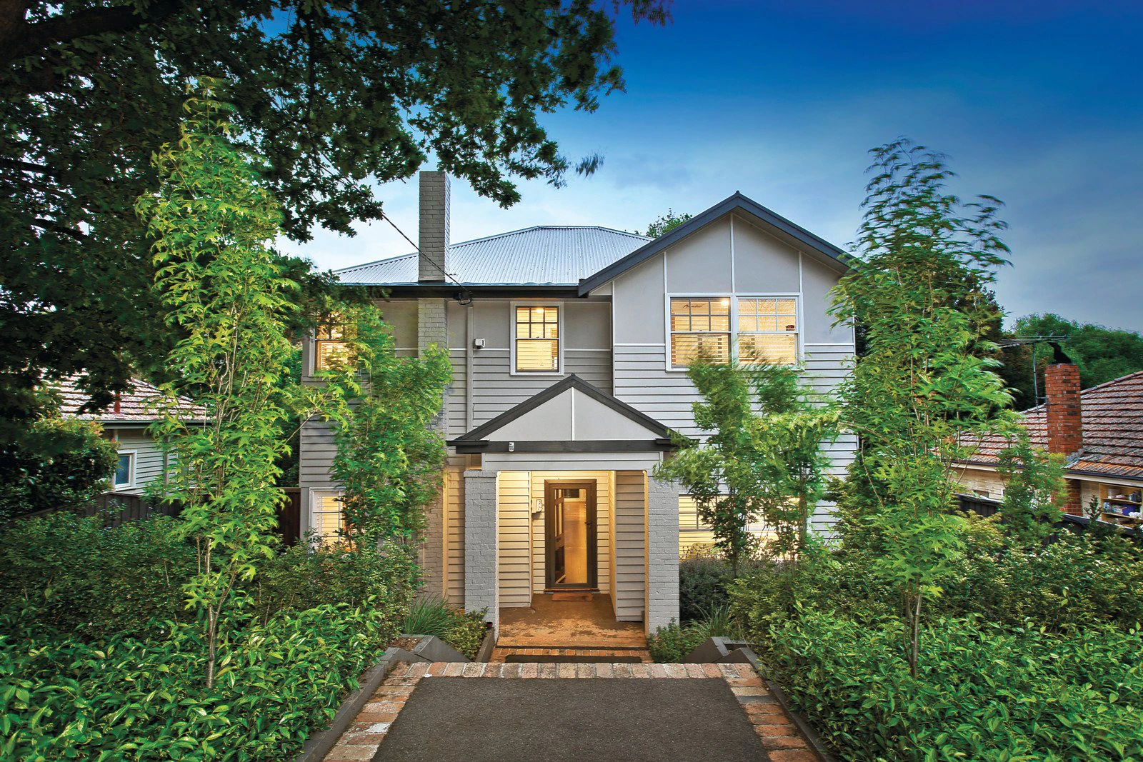 13 Nicholsdale Road, Camberwell, VIC