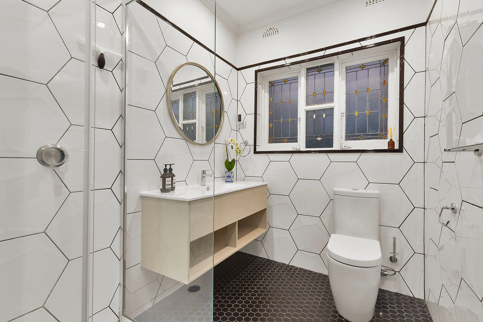 29 Finsbury Way, Camberwell, VIC