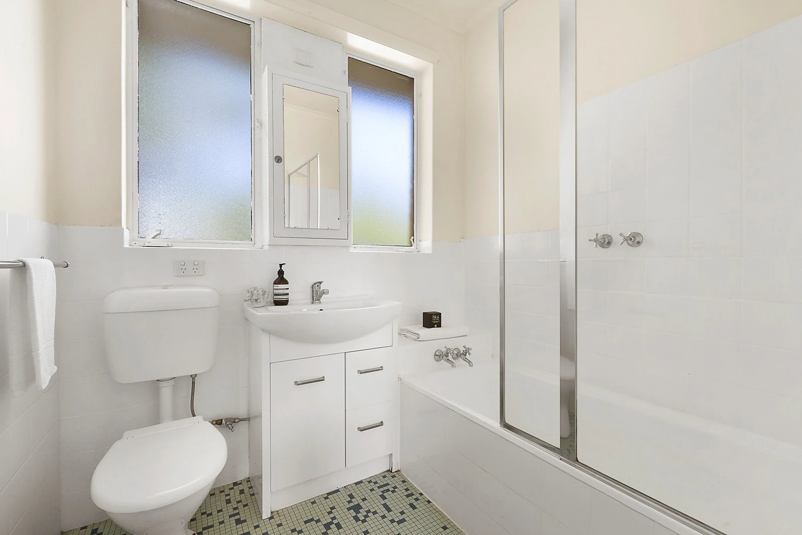 8/1096 Burke Road, Balwyn North, VIC