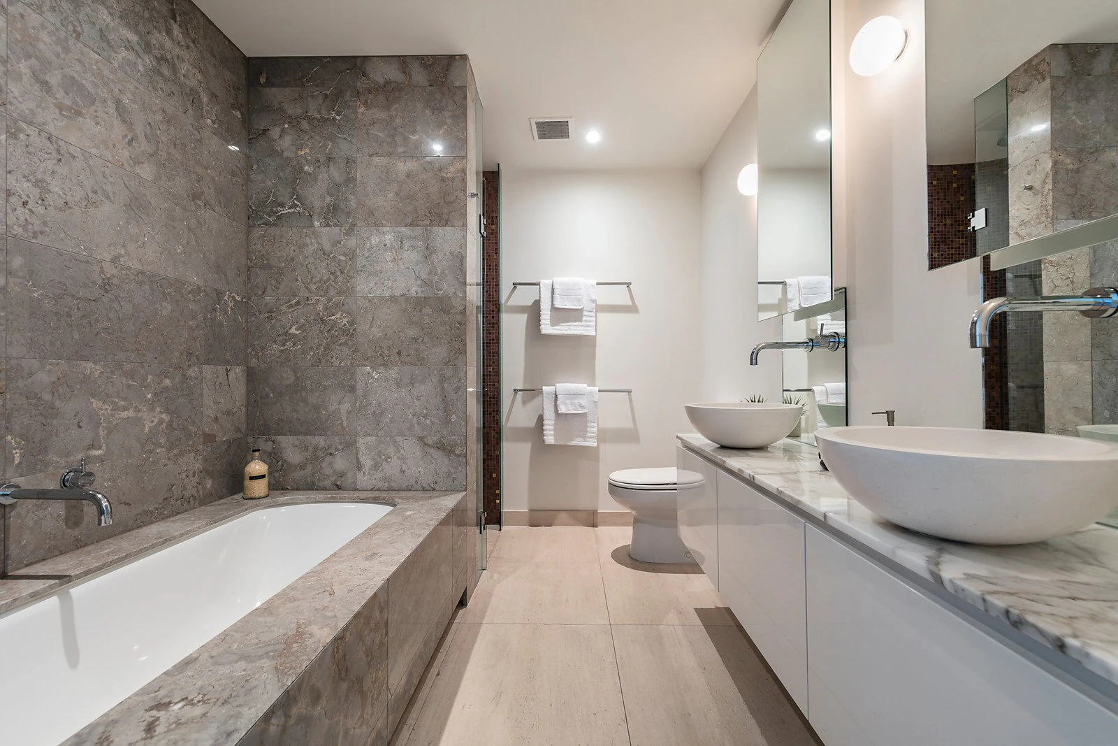 1604/505 St Kilda Road, Melbourne, VIC