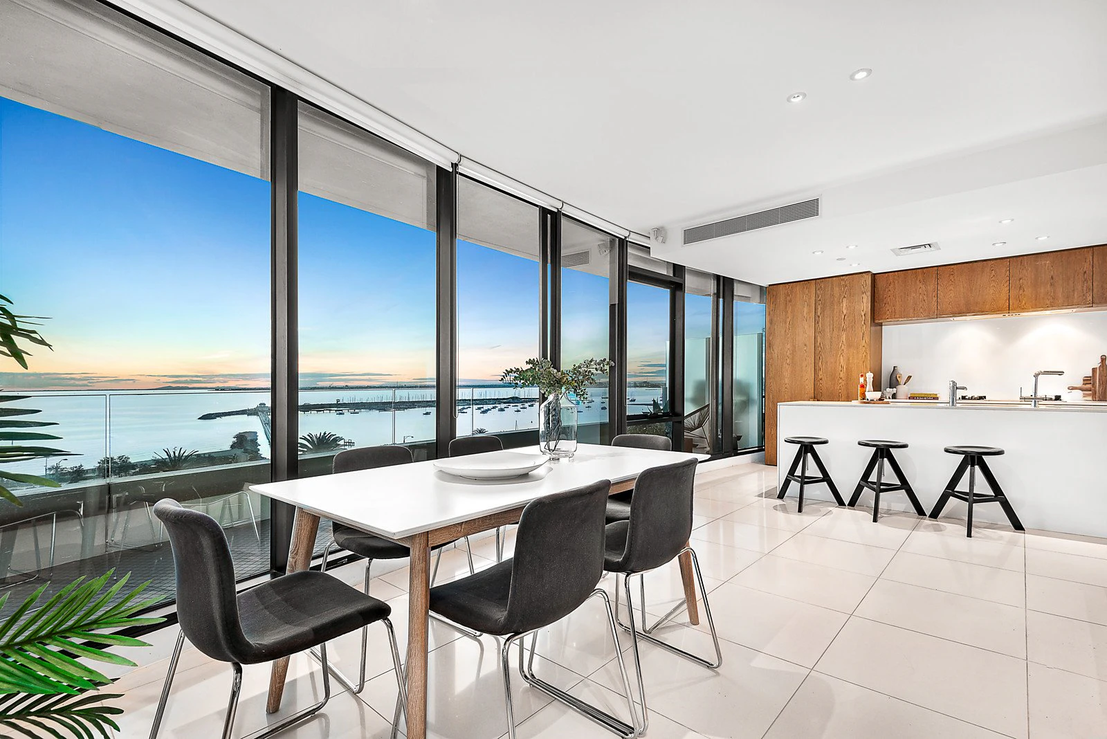 610/6 Victoria Street, St Kilda, VIC