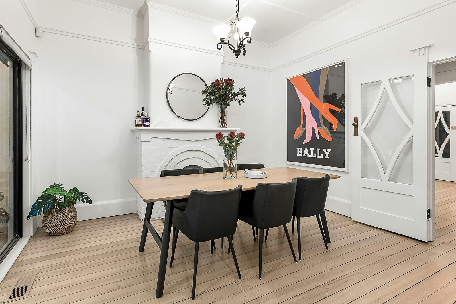 8 Normandy Road, Elwood, VIC