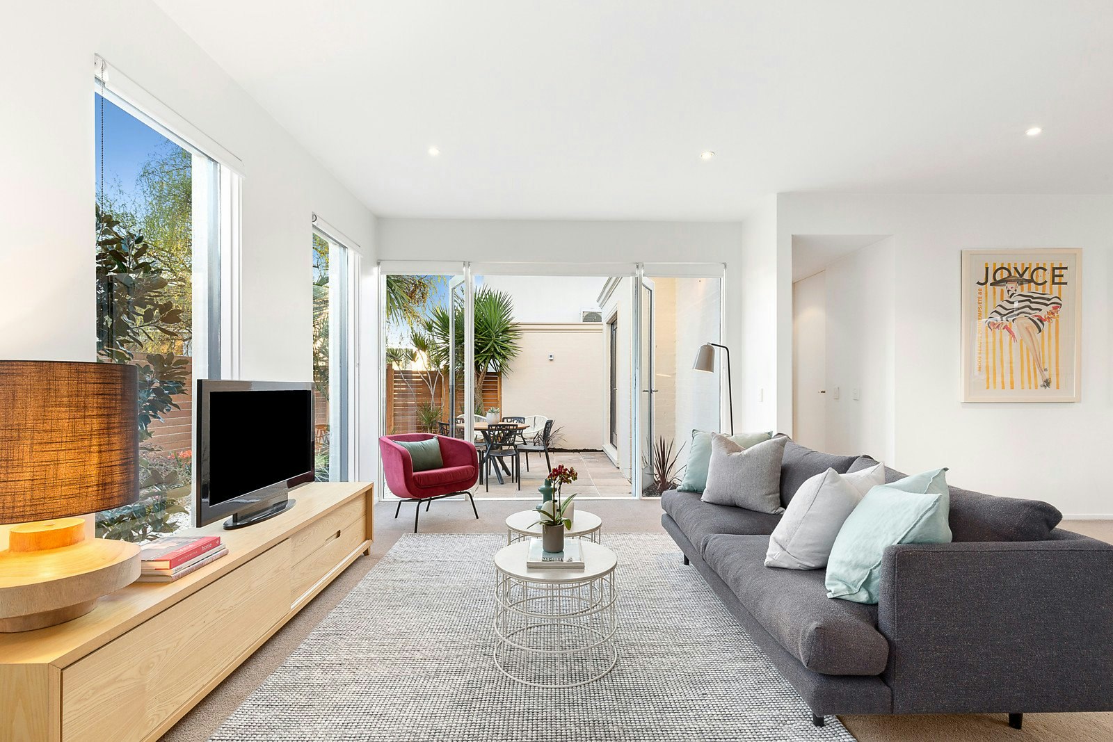 53 Cairnes Crescent, Malvern East, VIC