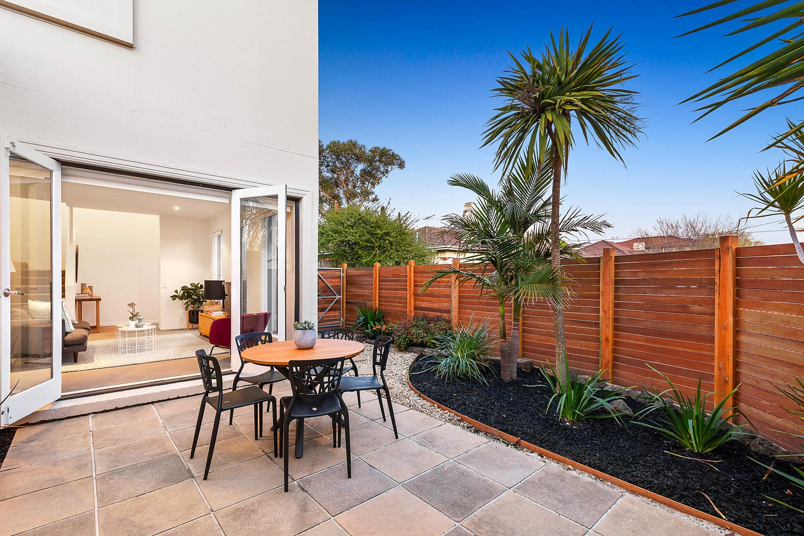 53 Cairnes Crescent, Malvern East, VIC