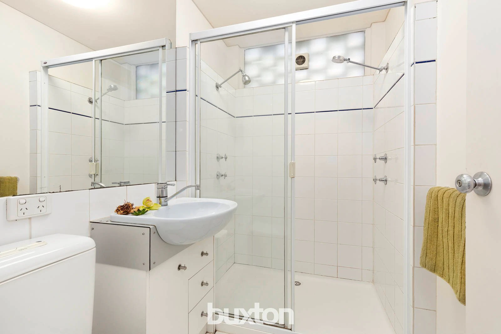 8/46 Glenferrie Road, Hawthorn, VIC