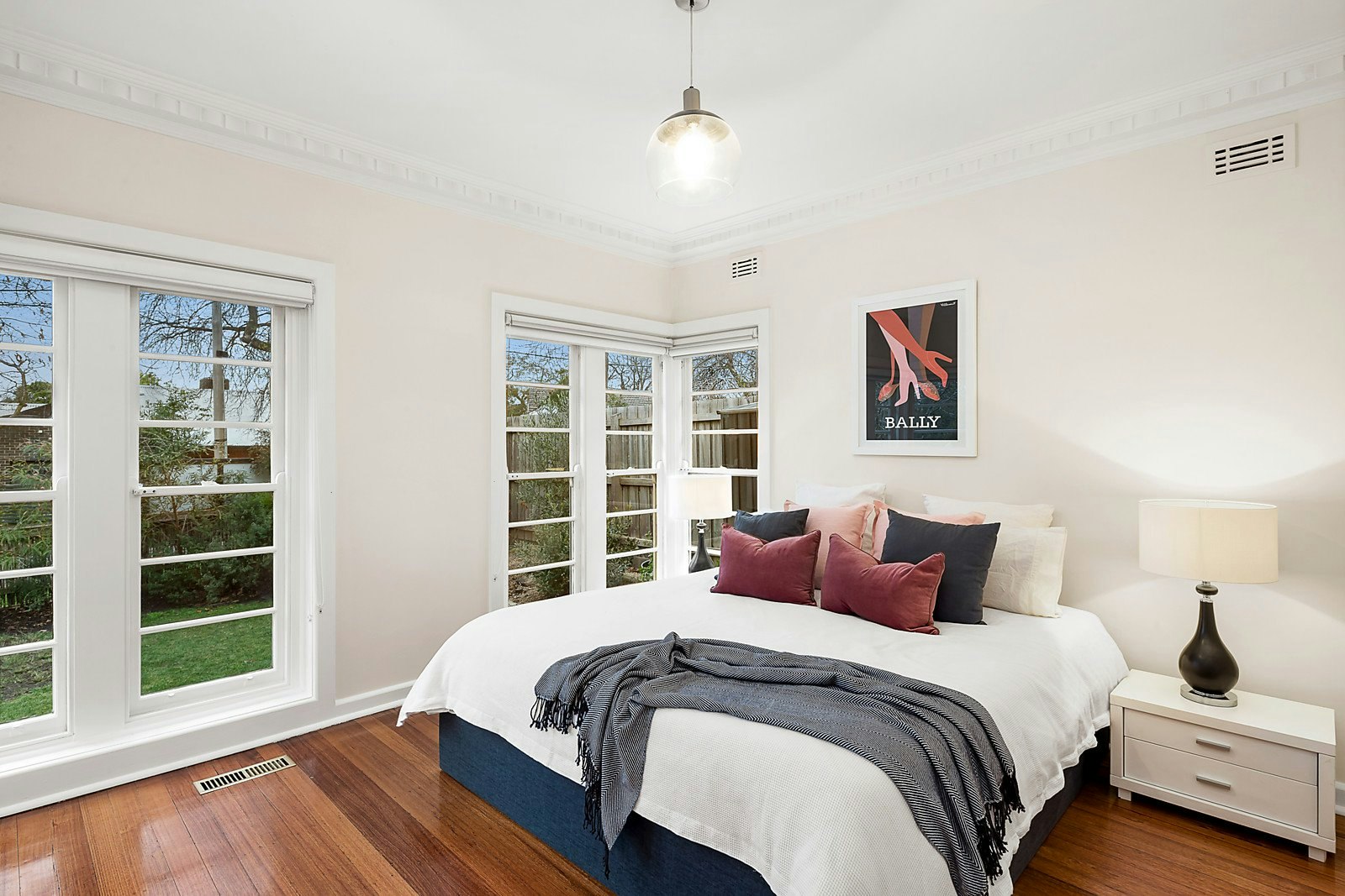 11 Keystone Crescent, Kew East, VIC