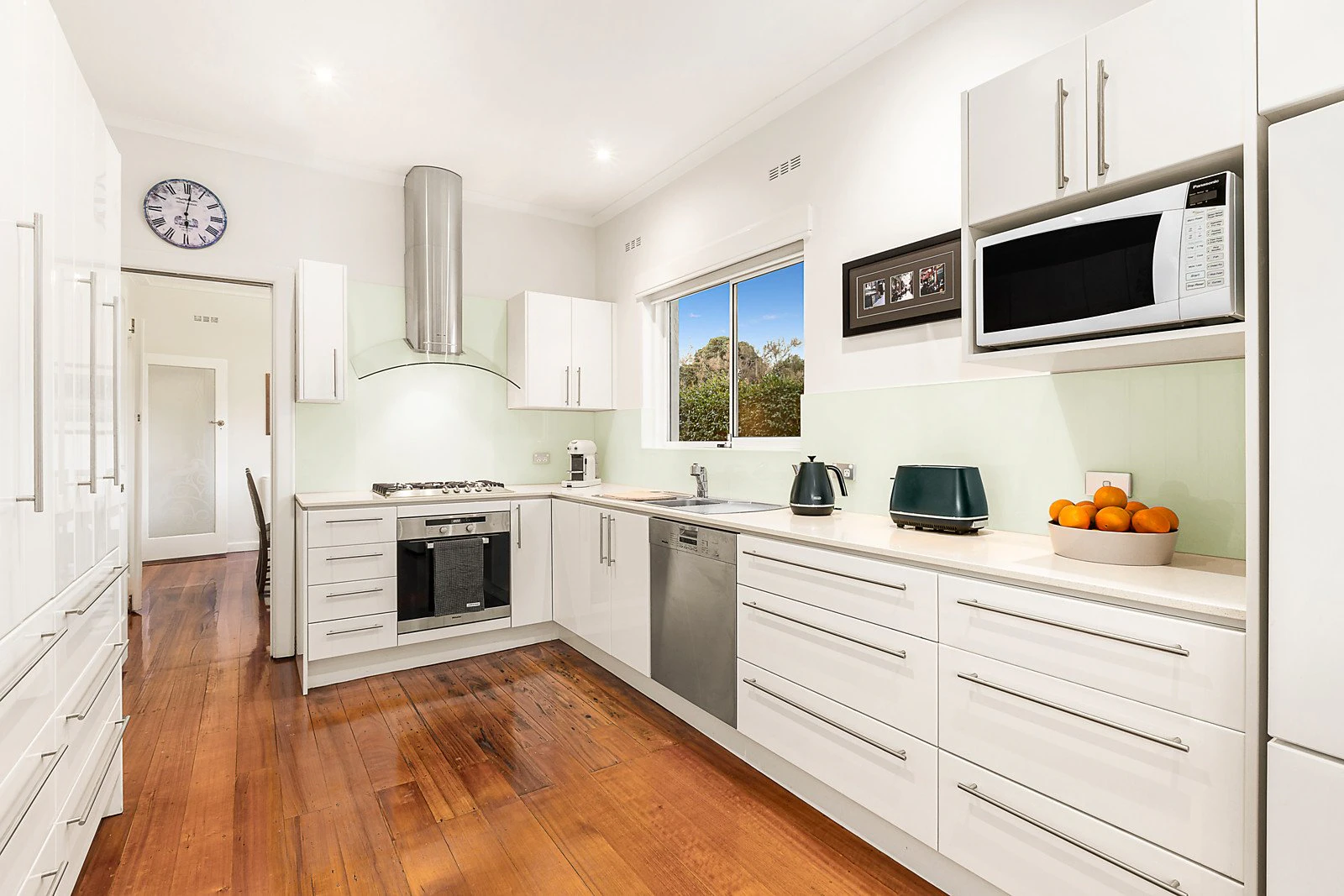 153 South Road, Brighton, VIC