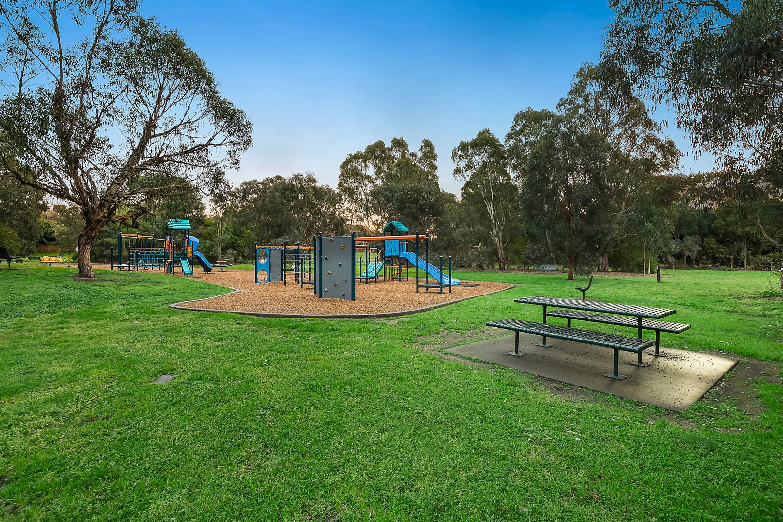 56 White Avenue, Kew East, VIC