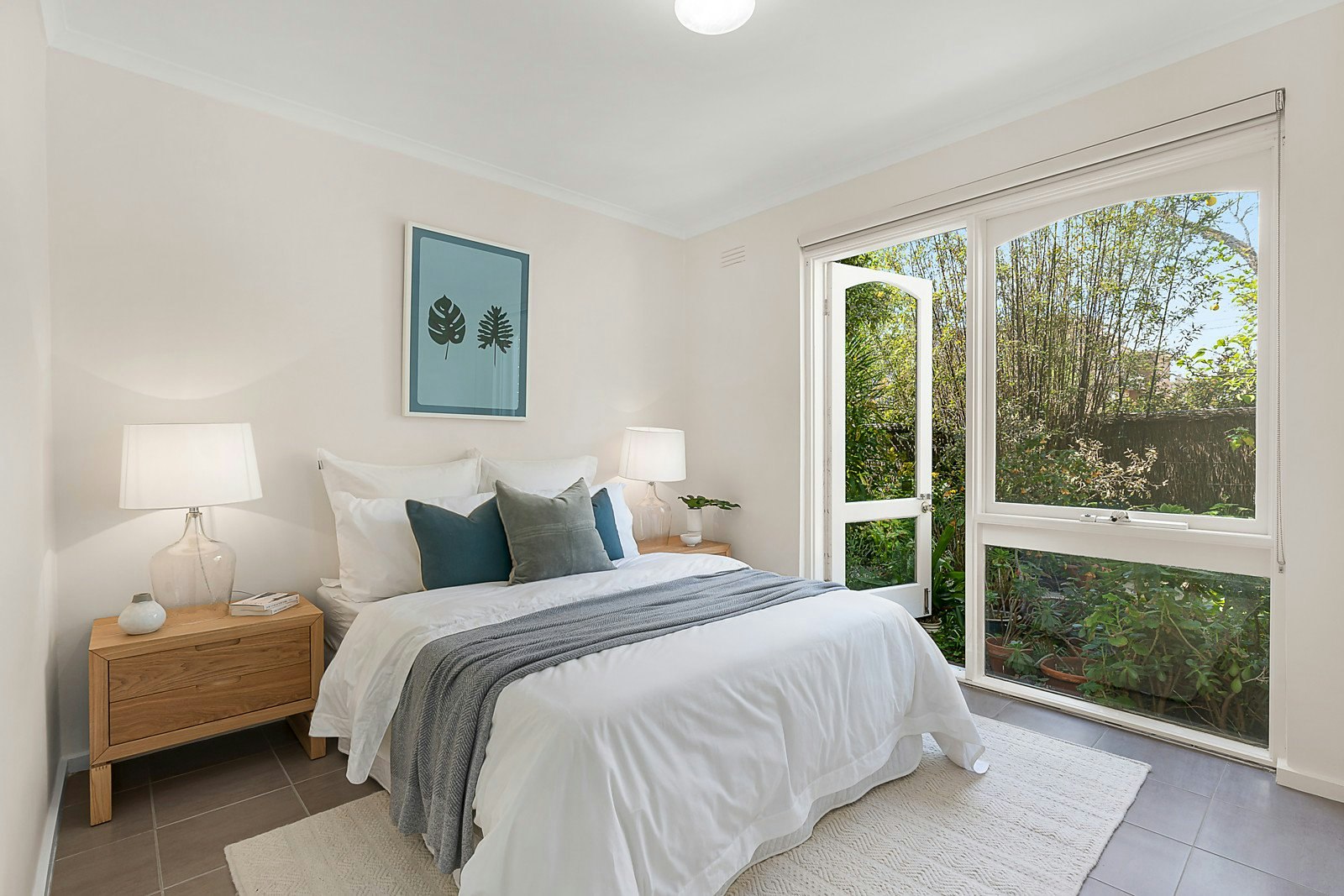 2/69 Edgar Street North, Glen Iris, VIC