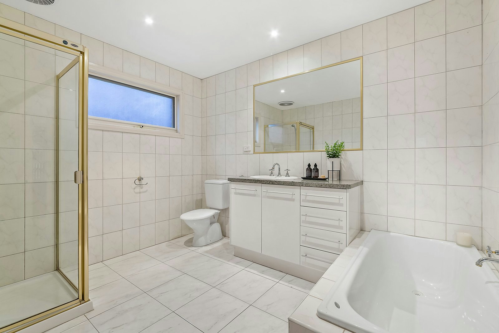 10 Evansdale Road, Hawthorn, VIC