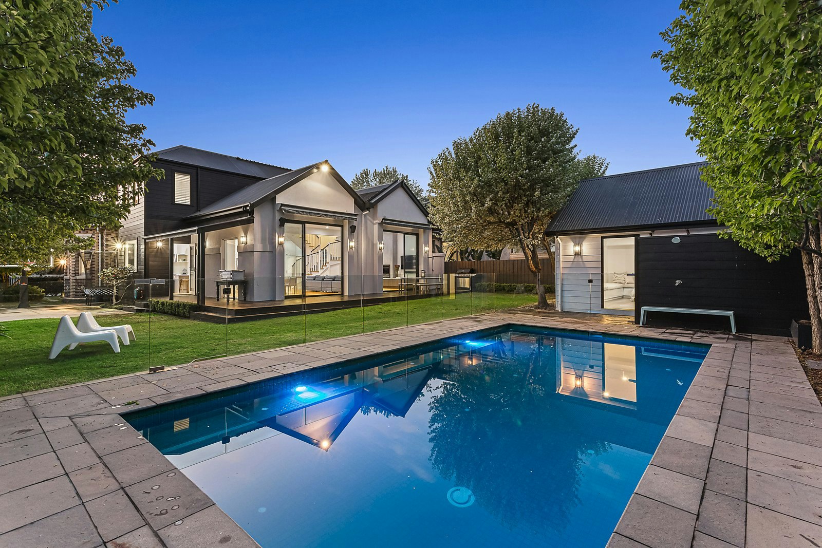 14 Belmont Avenue, Kew, VIC