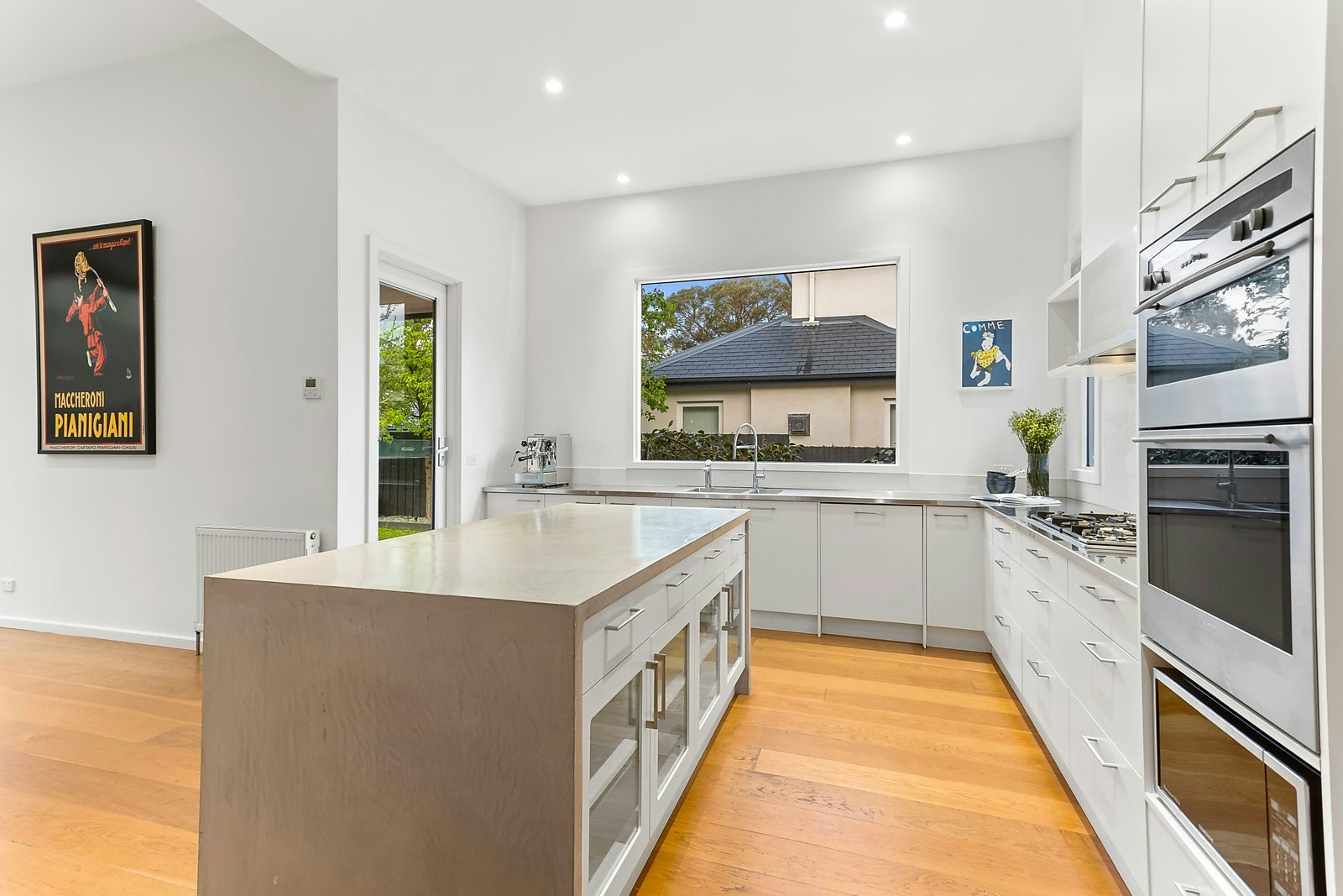 14 Belmont Avenue, Kew, VIC