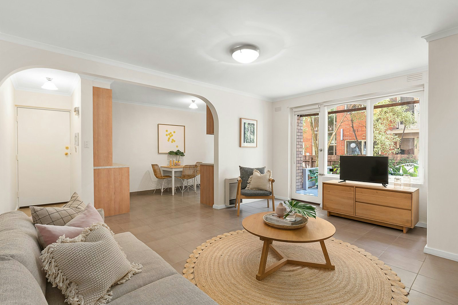 2/69 Edgar Street North, Glen Iris, VIC