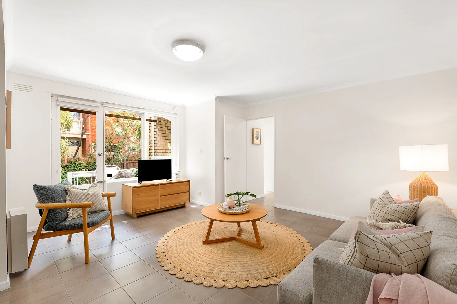 2/69 Edgar Street North, Glen Iris, VIC
